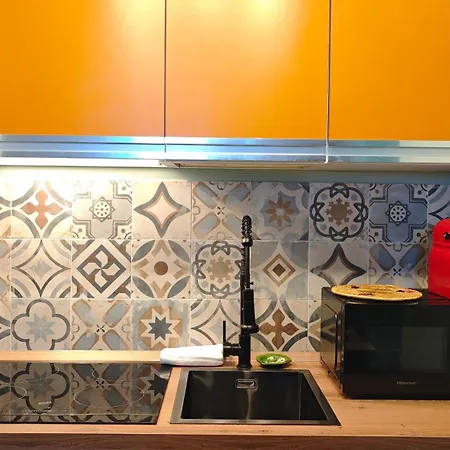 Apartment Hostdomus - Petit Bleu *