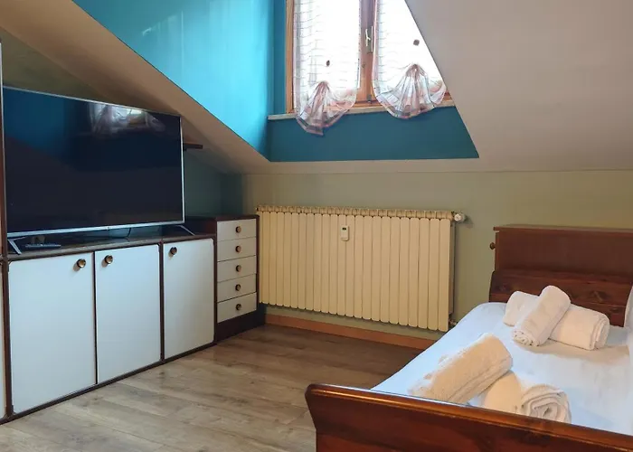 Hostdomus - Petit Bleu Apartment